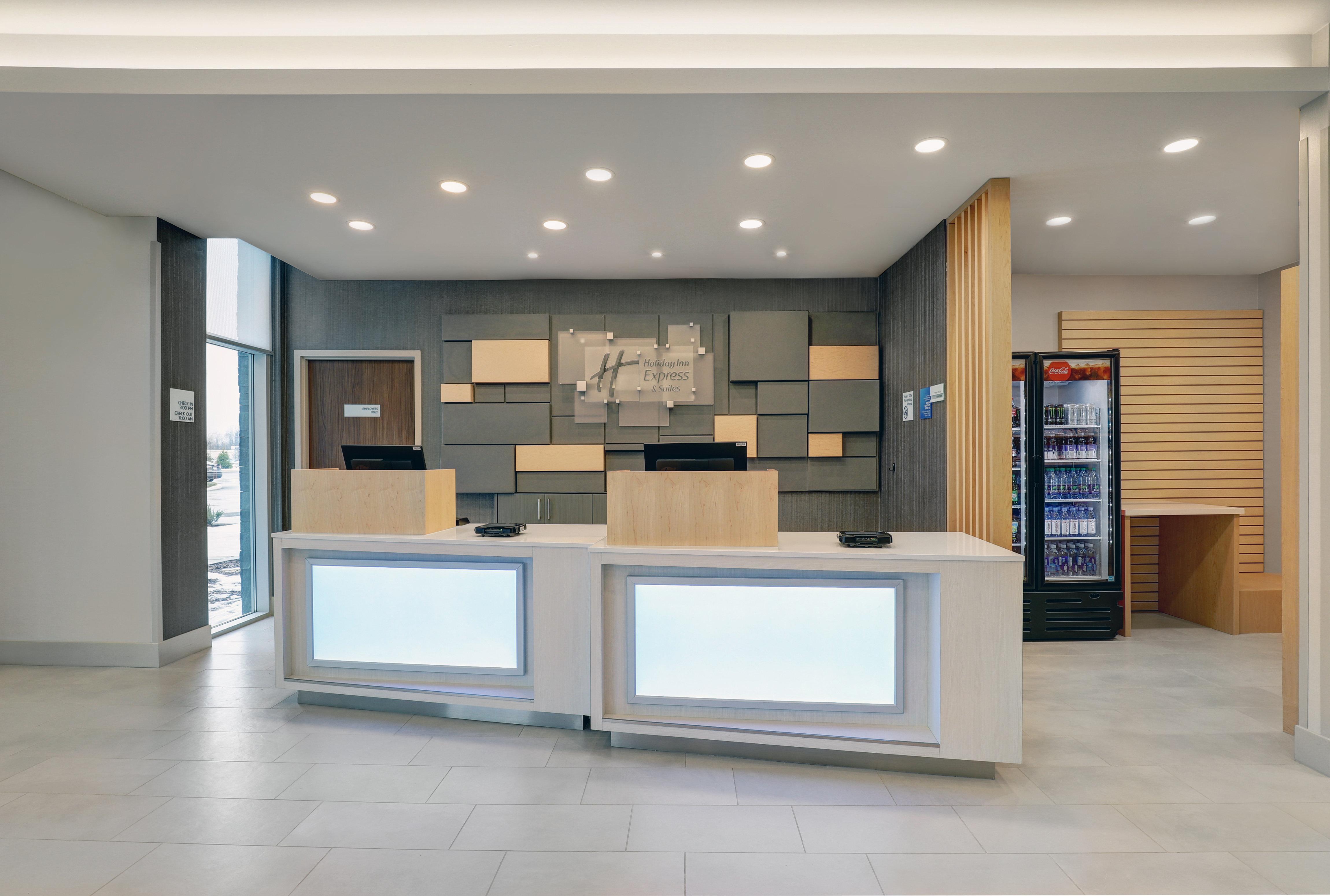Holiday Inn Express & Suites - Collingwood Exterior foto